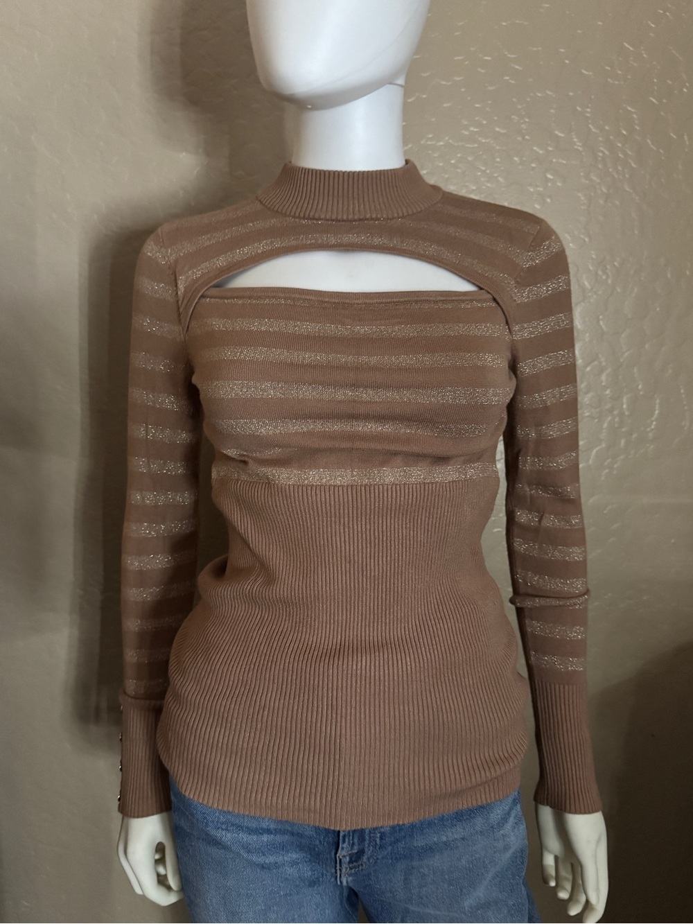 Guess brown long sleeve top